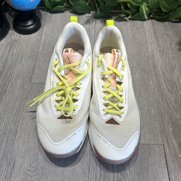 Nike Juniper Trail 3 Sail Dark Pony Crimson Tint Women Running FQ0902-100 10.5 - Picture 2 of 10